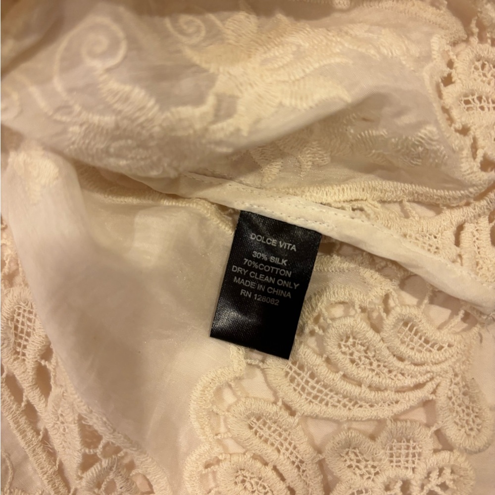 Dolce Vita Deanna Top in White & Natural - Picture 9 of 9